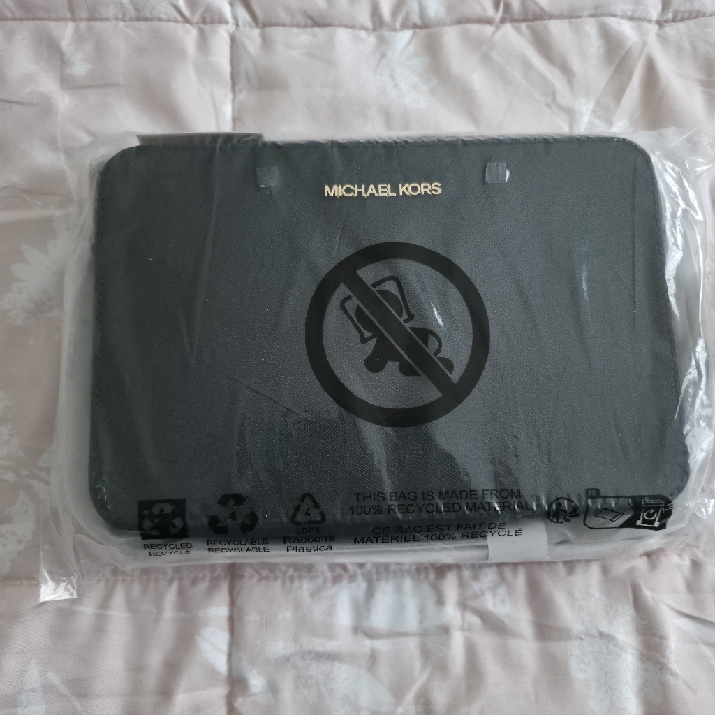 Brand New Michael Kors Purse